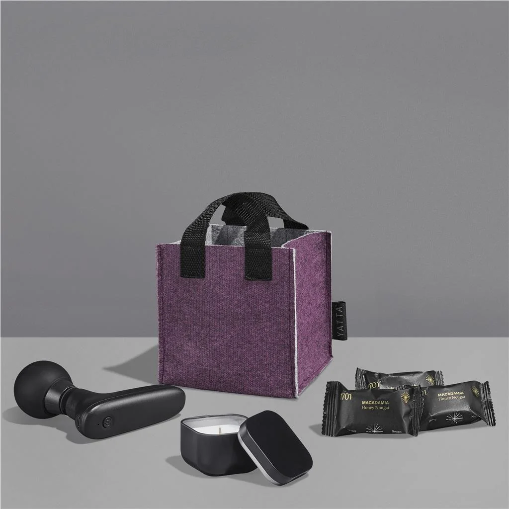 Lilly White corporate gift product image