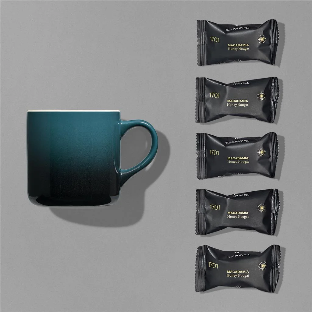 Lilly White corporate gift product image