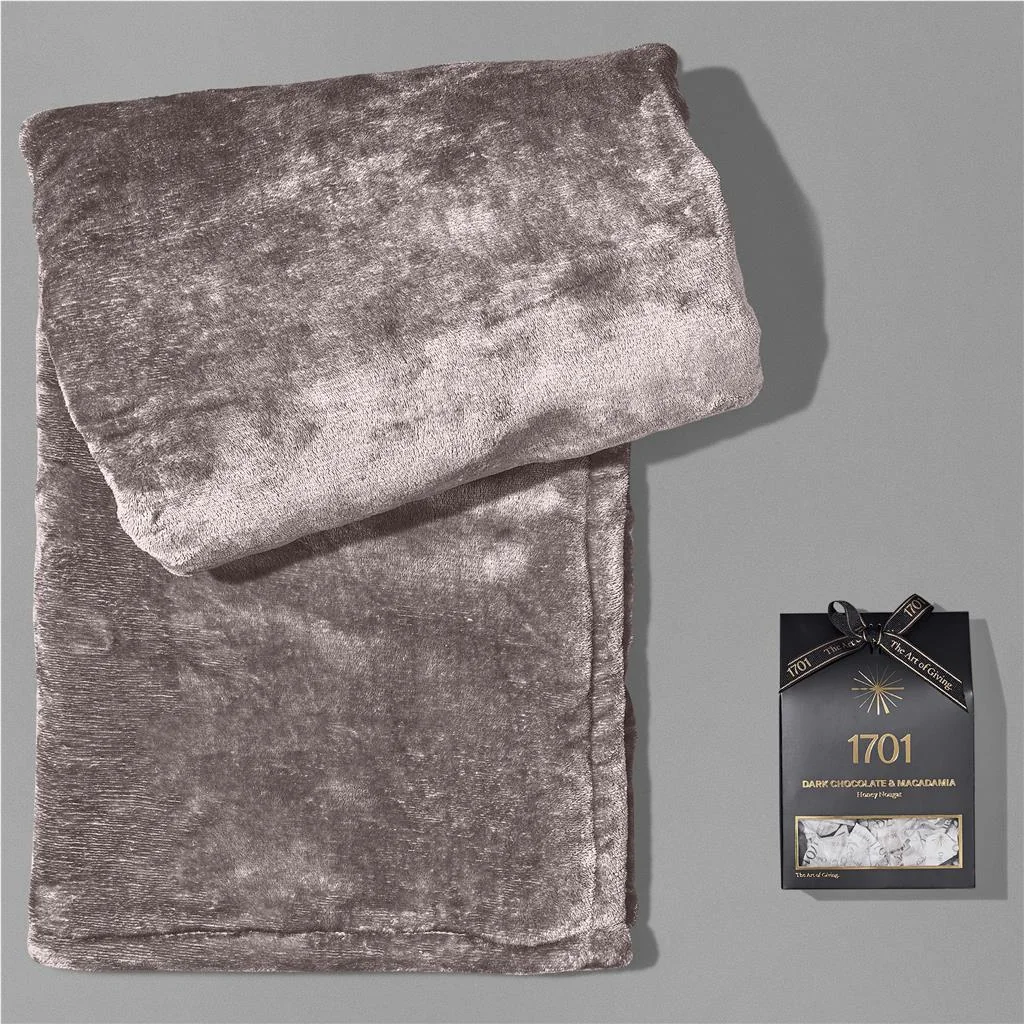 Lilly White corporate gift product image