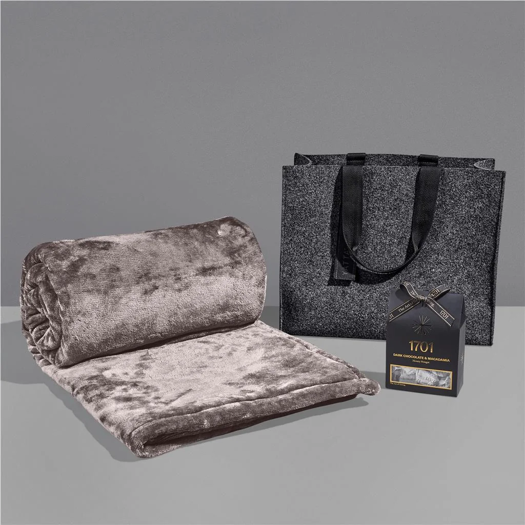 Lilly White corporate gift product image
