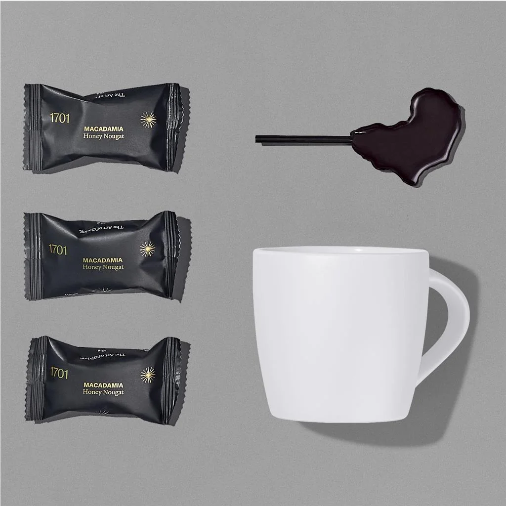 Lilly White corporate gift product image