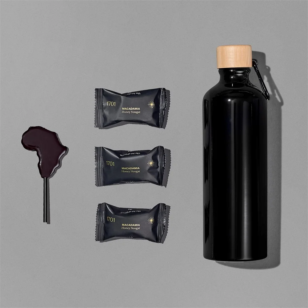 Lilly White corporate gift product image