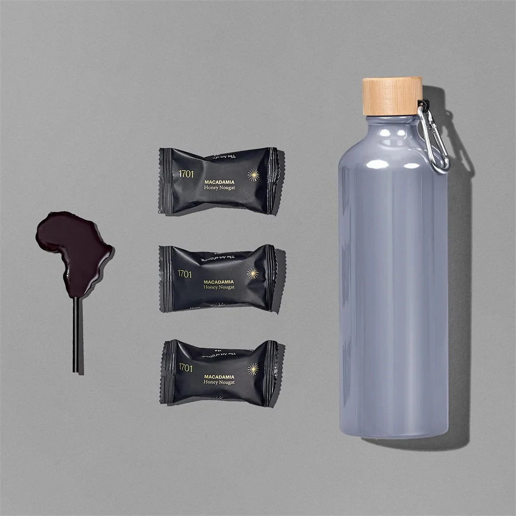 Lilly White corporate gift product image
