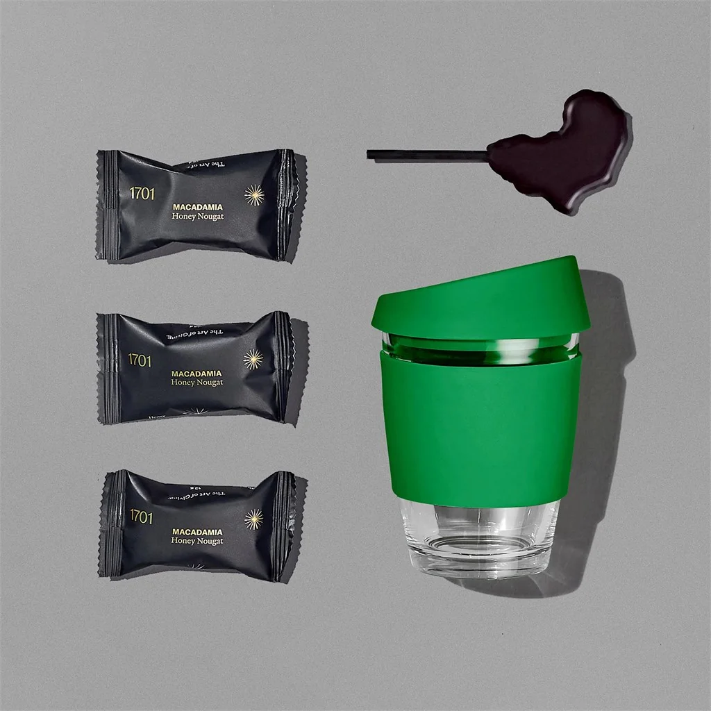 Lilly White corporate gift product image