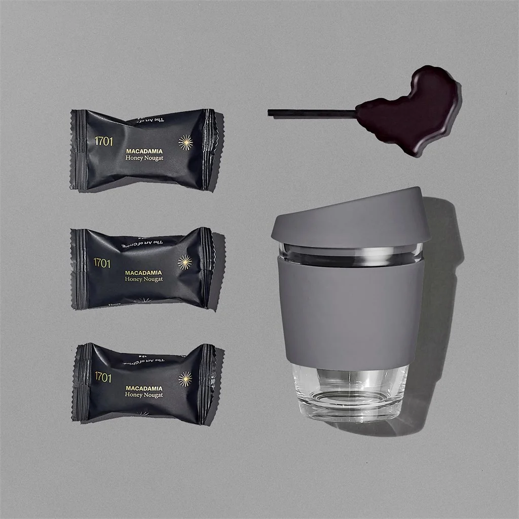 Lilly White corporate gift product image