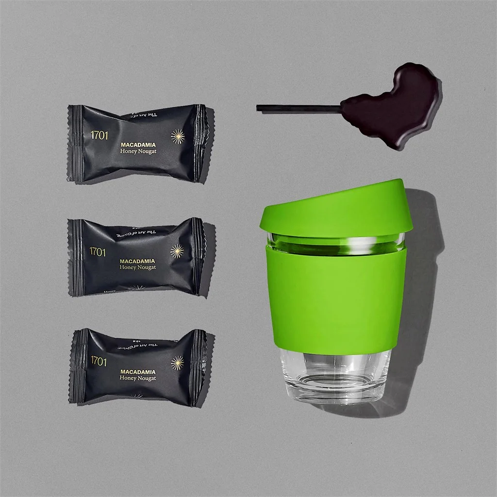 Lilly White corporate gift product image
