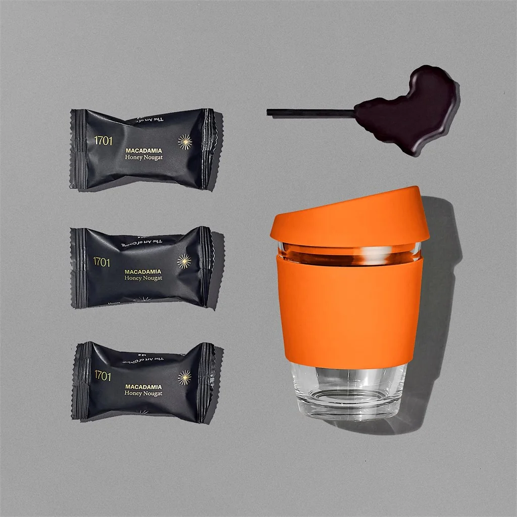 Lilly White corporate gift product image