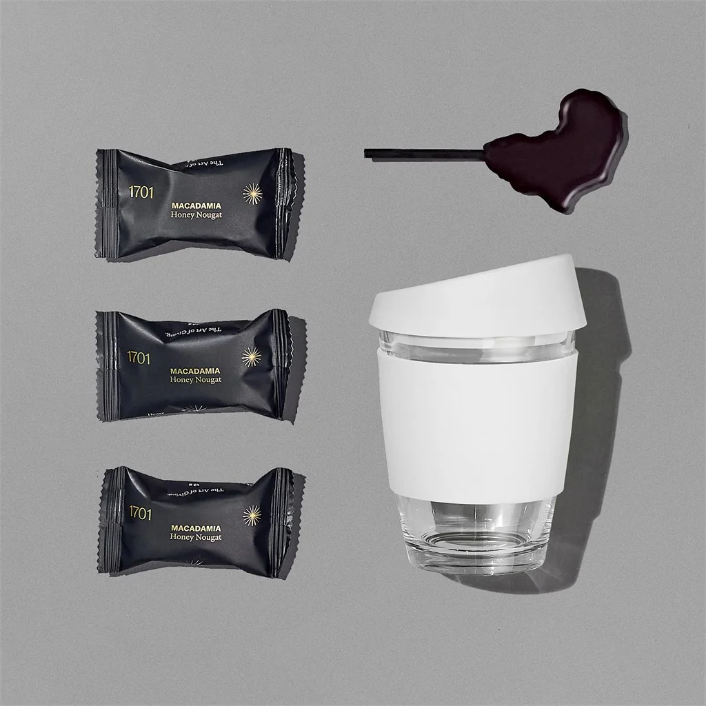 Lilly White corporate gift product image