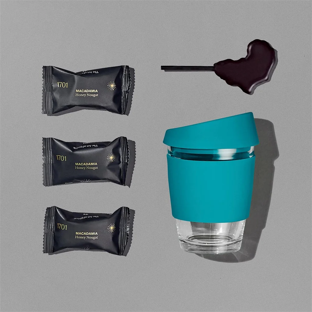 Lilly White corporate gift product image