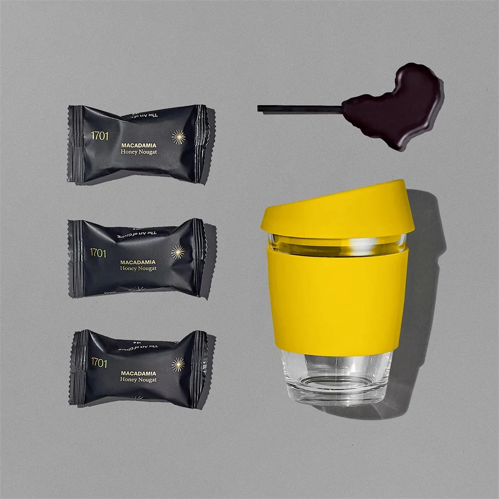Lilly White corporate gift product image