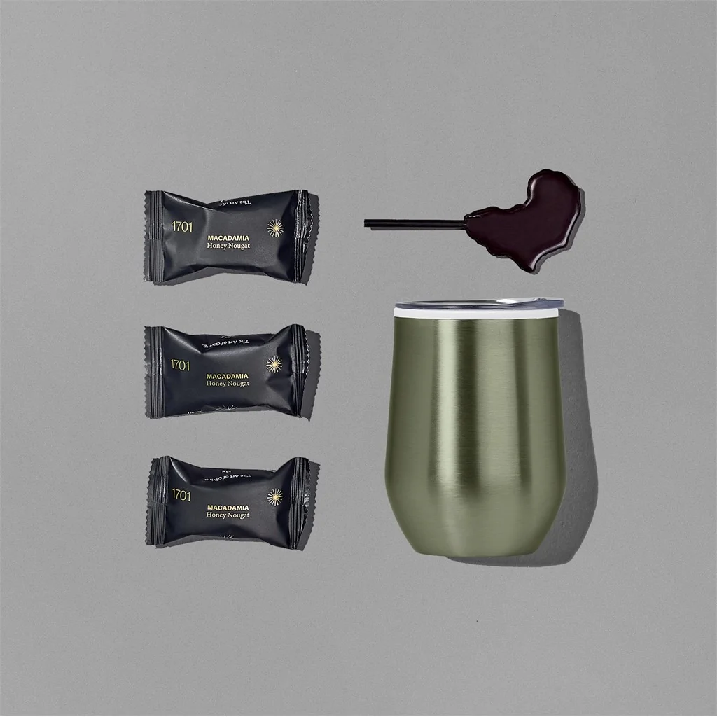 Lilly White corporate gift product image