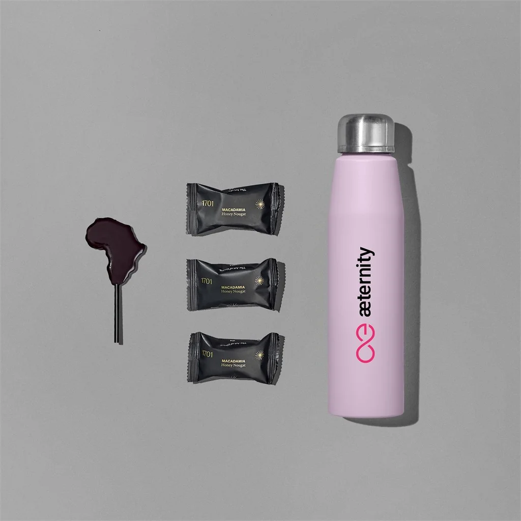 Lilly White corporate gift product image