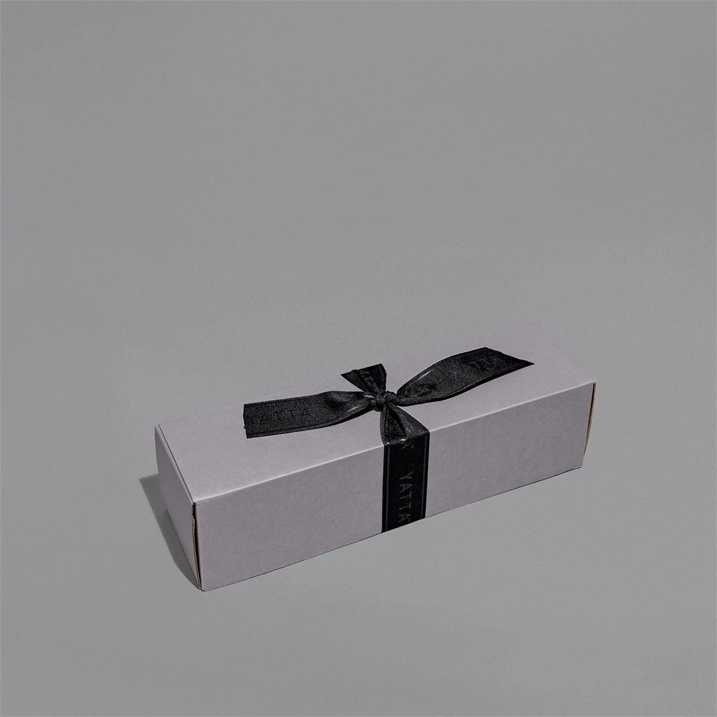 Lilly White corporate gift product image