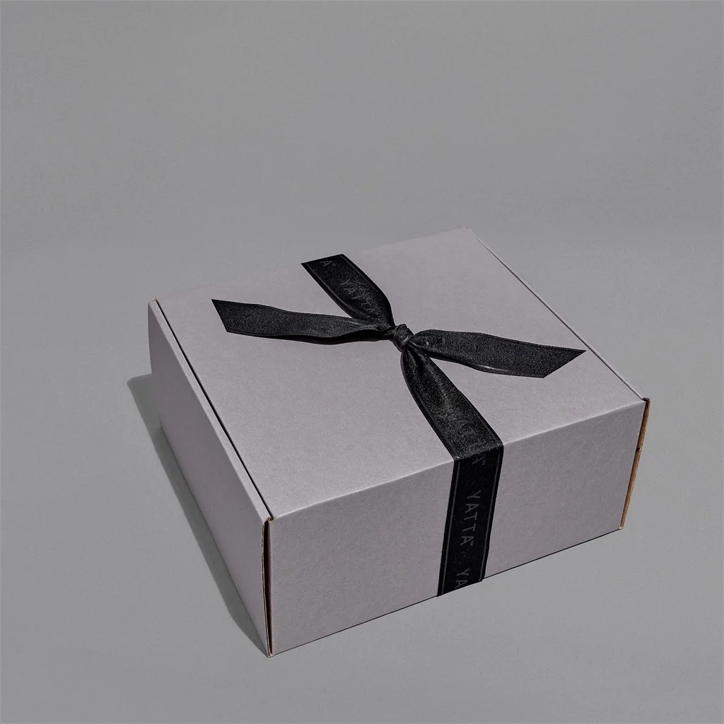 Lilly White corporate gift product image
