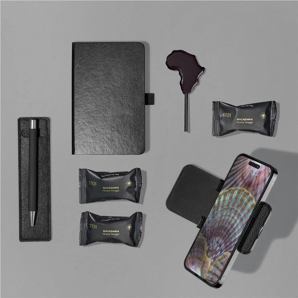 Lilly White corporate gift product image