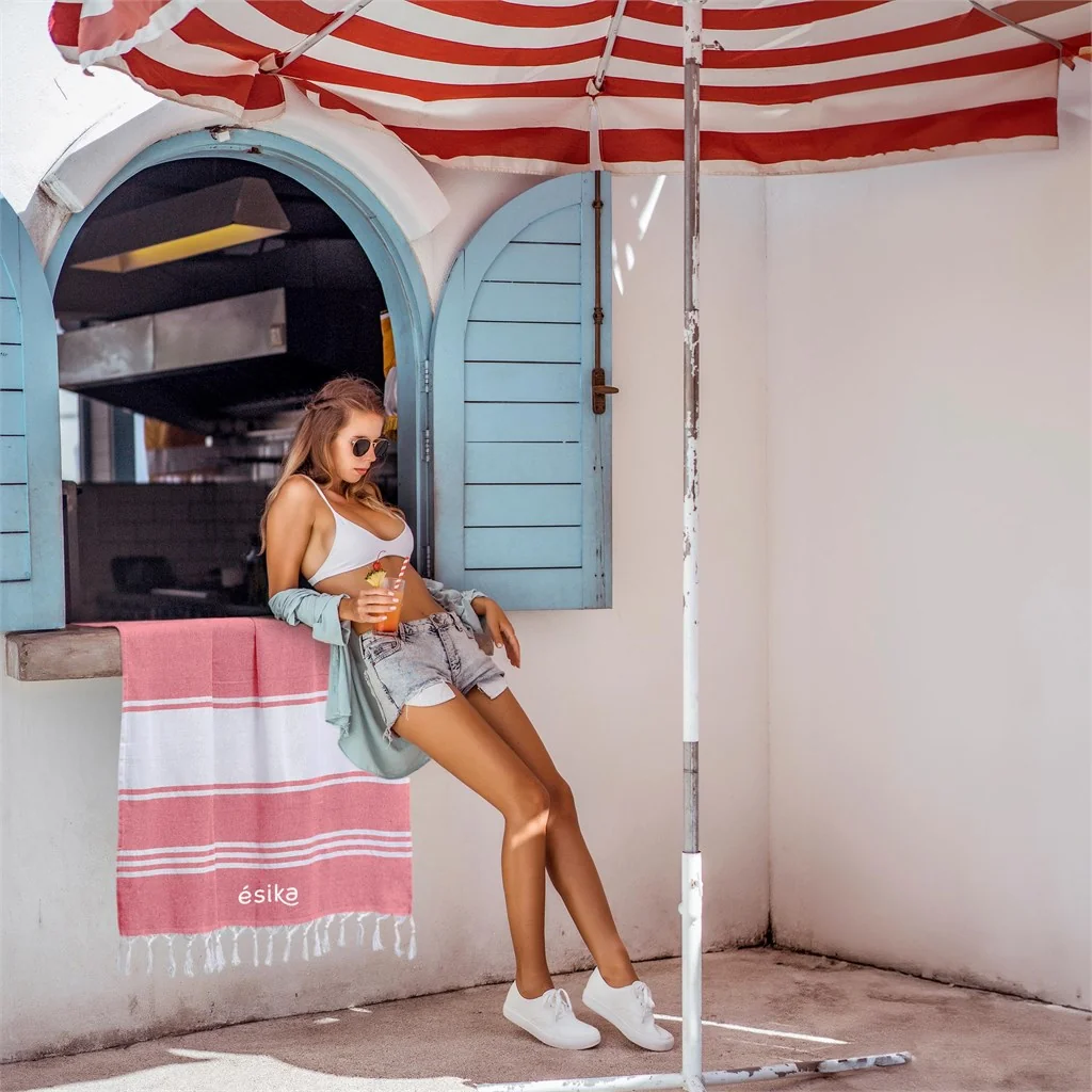 lifestyleImagesWithLogos