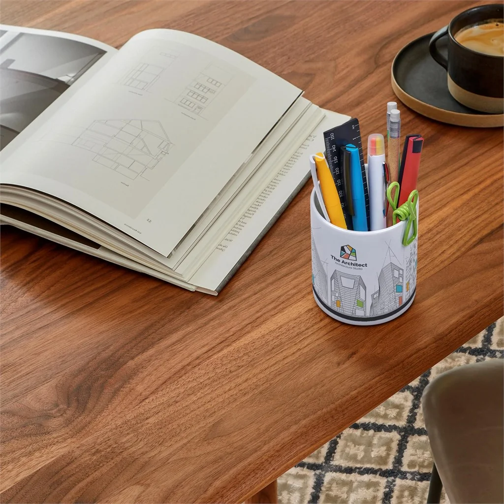 lifestyleImagesWithLogos